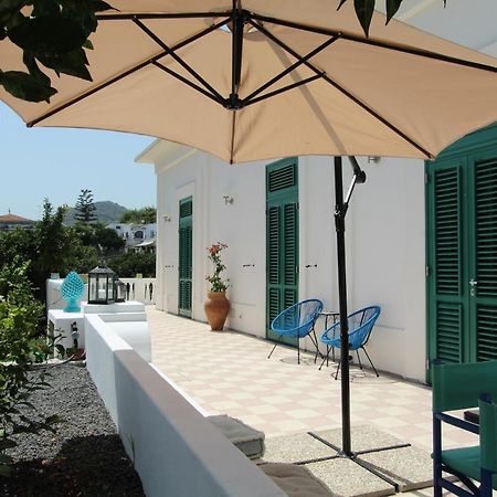La Casa Bianca Villa Lipari  Exterior photo
