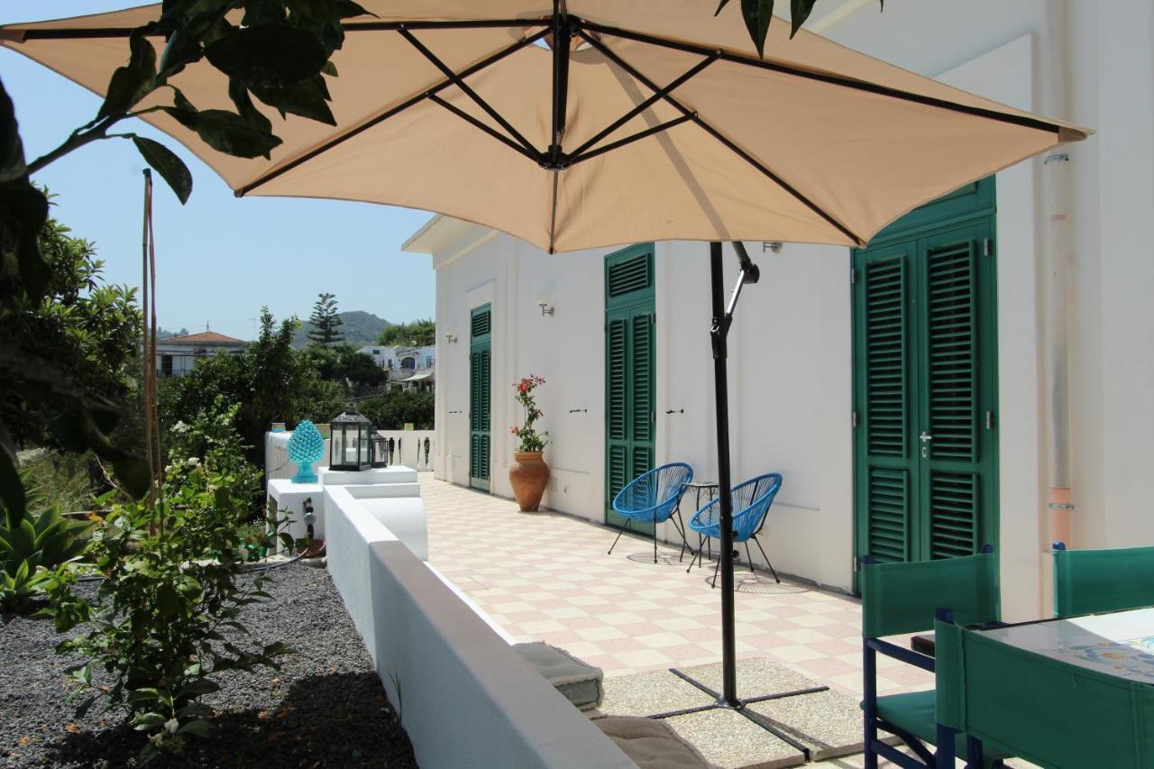 La Casa Bianca Villa Lipari  Exterior photo