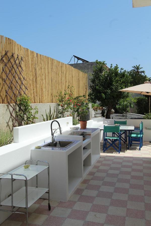 La Casa Bianca Villa Lipari  Exterior photo